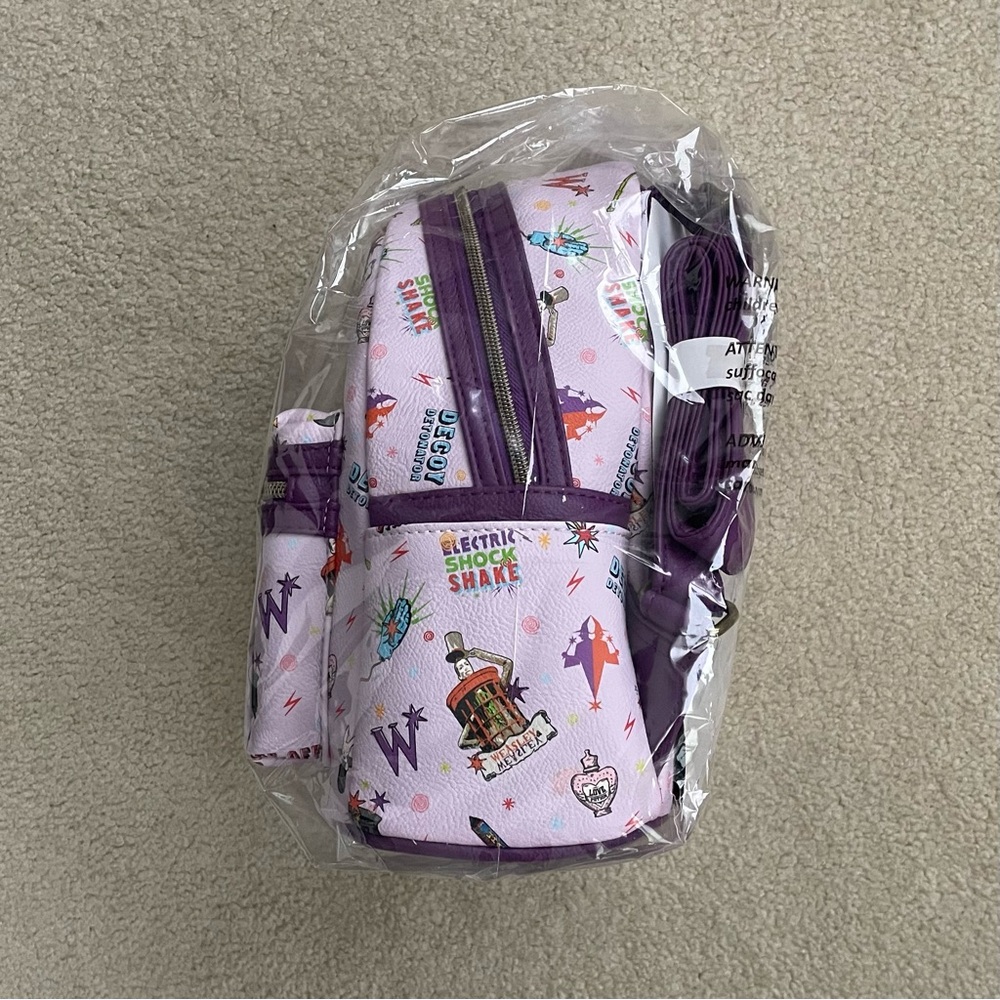 Loungefly Harry Potter Weasleys’ Wizard Wheezes Mini Backpack - Picture 4 of 16